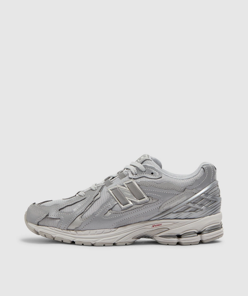 New Balance 1906 'Refined Future' Sneaker (Silver Metallic - 8) - Size 8